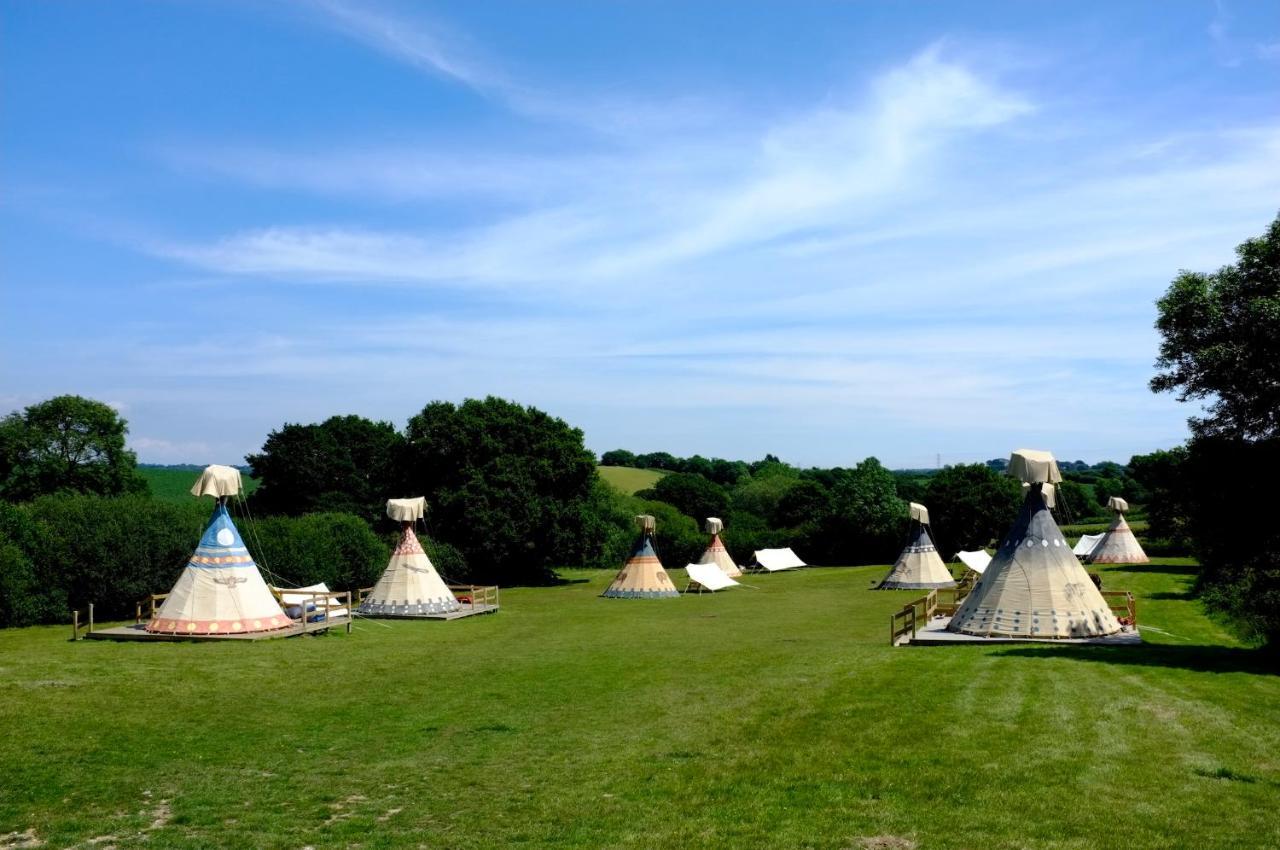 Big Sky Tipi Holidays Wartling Экстерьер фото