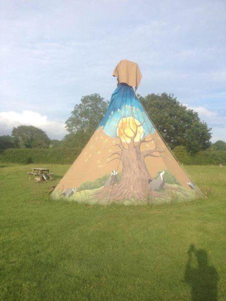 Big Sky Tipi Holidays Wartling Экстерьер фото